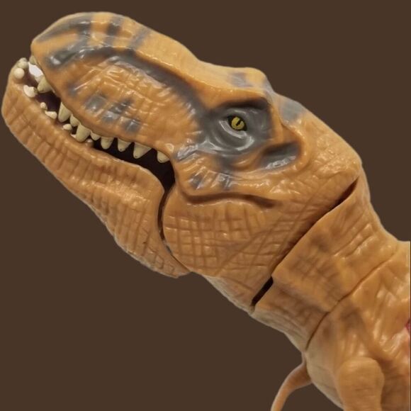 Hasbro Jurassic World Chomping Attack Tyrannosaurus Rex T-Rex Dinosaur 9" - Picture 7 of 7